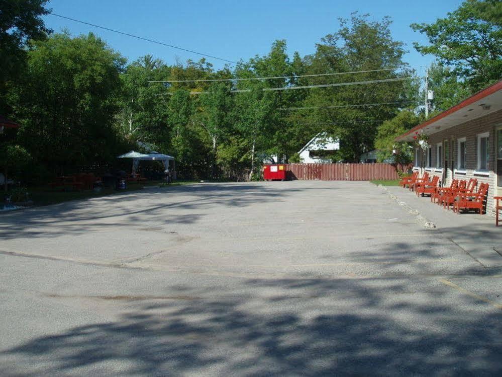 Sharodon Sands Motel Wasaga Beach Εξωτερικό φωτογραφία