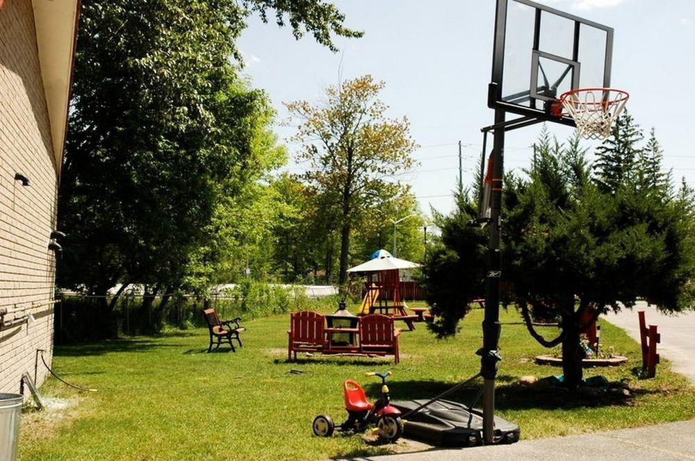Sharodon Sands Motel Wasaga Beach Εξωτερικό φωτογραφία