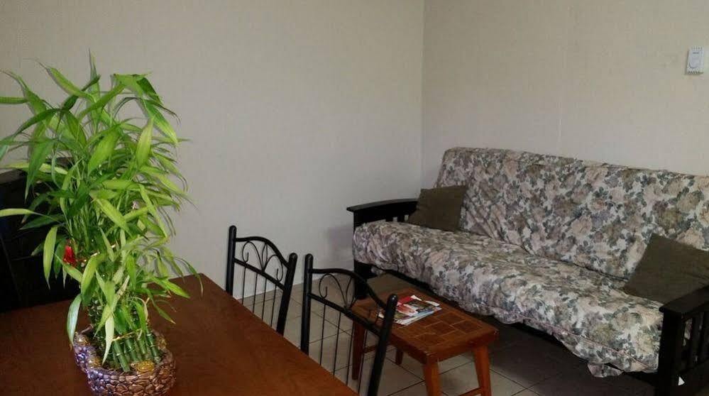Sharodon Sands Motel Wasaga Beach Εξωτερικό φωτογραφία