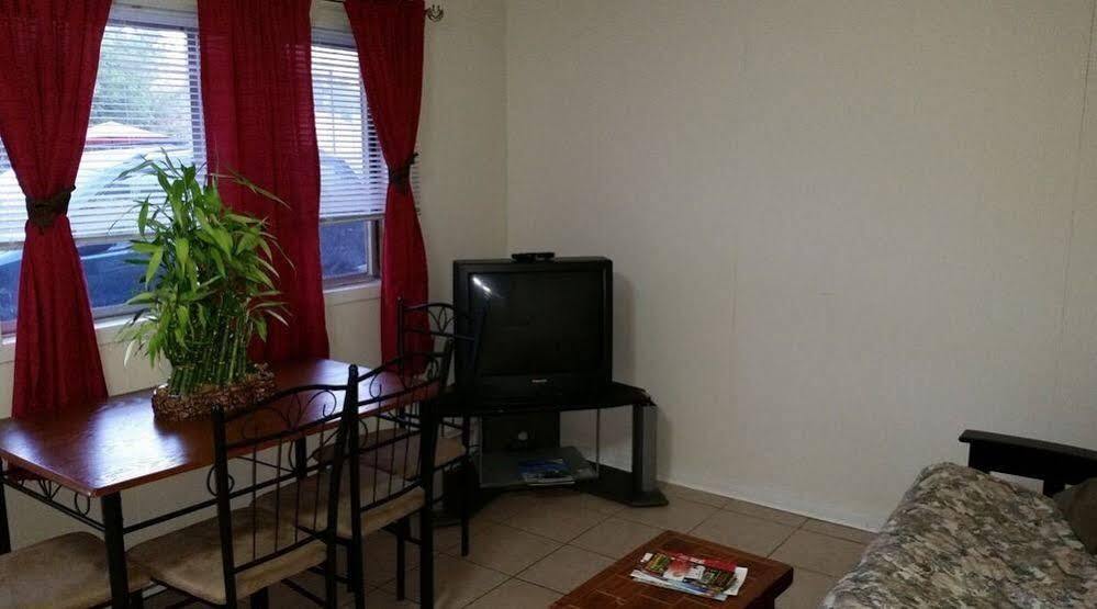 Sharodon Sands Motel Wasaga Beach Εξωτερικό φωτογραφία